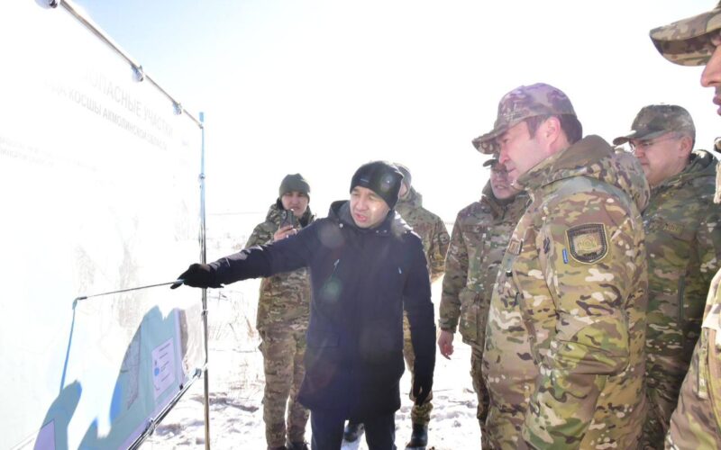 Вице-министр по ЧС проверил паводкоопасные участки Акмолинской области