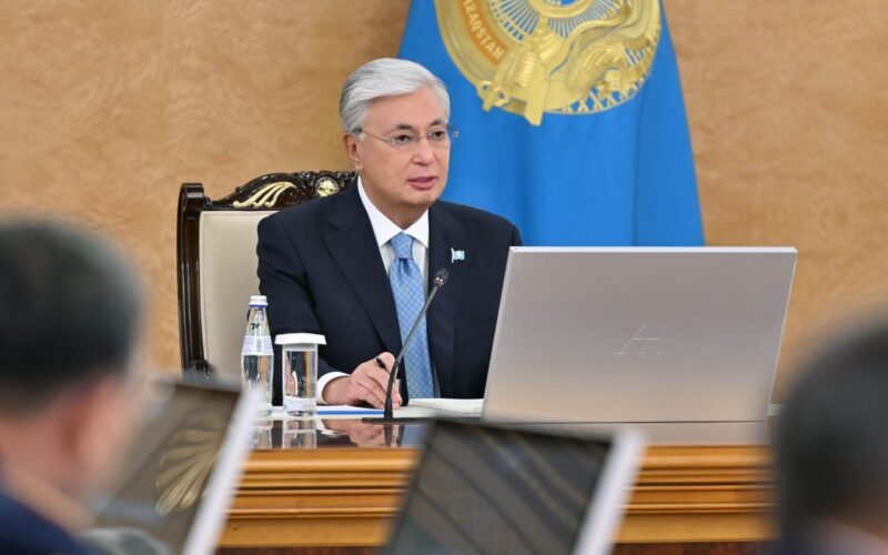 Мемлекет басшысы жасанды интеллектіні дамыту мәселелері жөнінде кеңес өткізді