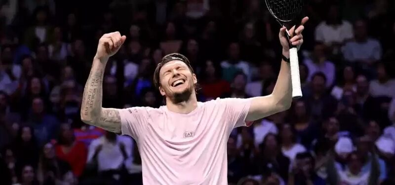 Александр Бублик поднялся на рекордно высокое место в мировом рейтинге