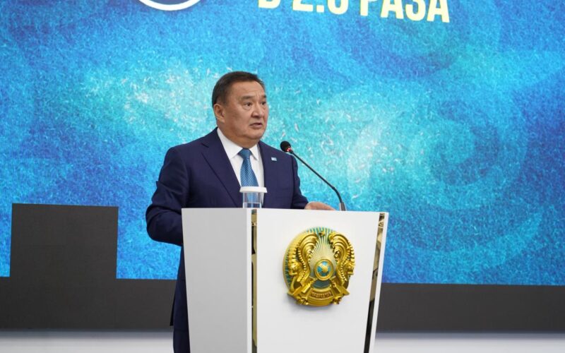 Марат Ахметжанов рассказал о рекордном урожае и планах по созданию индустриального кластера в агросекторе