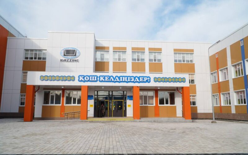 Сенат төрағасы Президенттің «Жайлы мектеп» жобасының өңірлерді дамытудағы рөлі туралы пікір білдірді