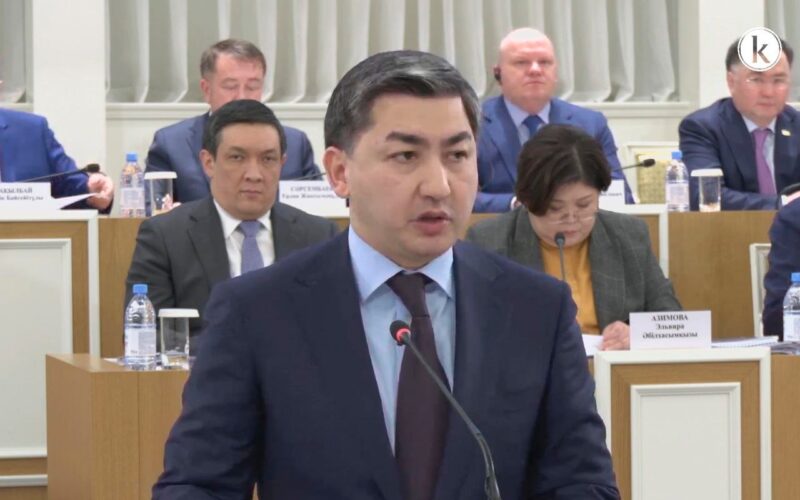 Проект новой Конституции: Генеральная прокуратура предложила уточнить статью 18